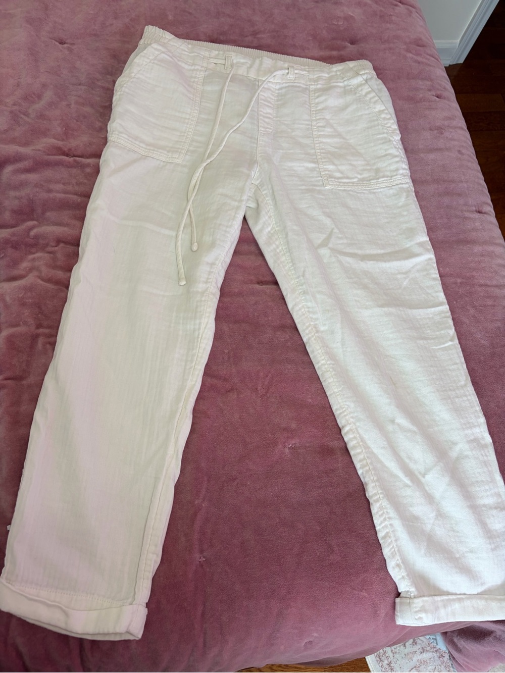 Old Navy White Cropped Drawstring Pants